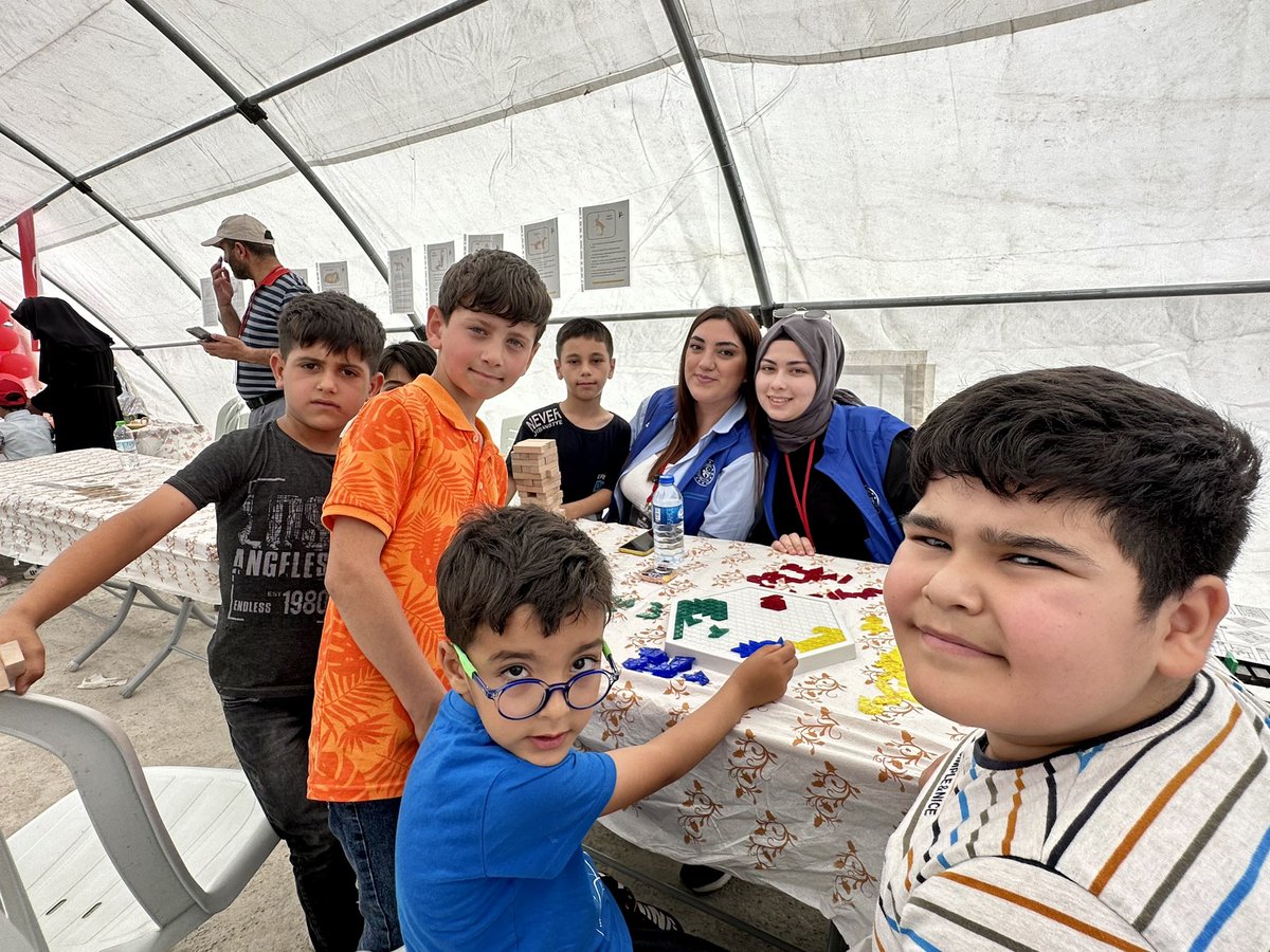 📍Sakarya Gençlik Merkezleri 

“Her Yerde Bilim; Sapanca-Osmaniye Bilim Köprüsü Etkinliği” kapsamında Osmaniye Karaçay Konteyner Kenti’nde kurduğumuz Akıl Ve Zeka Oyunları Atölyesi çalışmalarımız devam ediyor. 😎

#GSBGM
#MerkezimHerYerde 
#AkılVeZekaOyunları