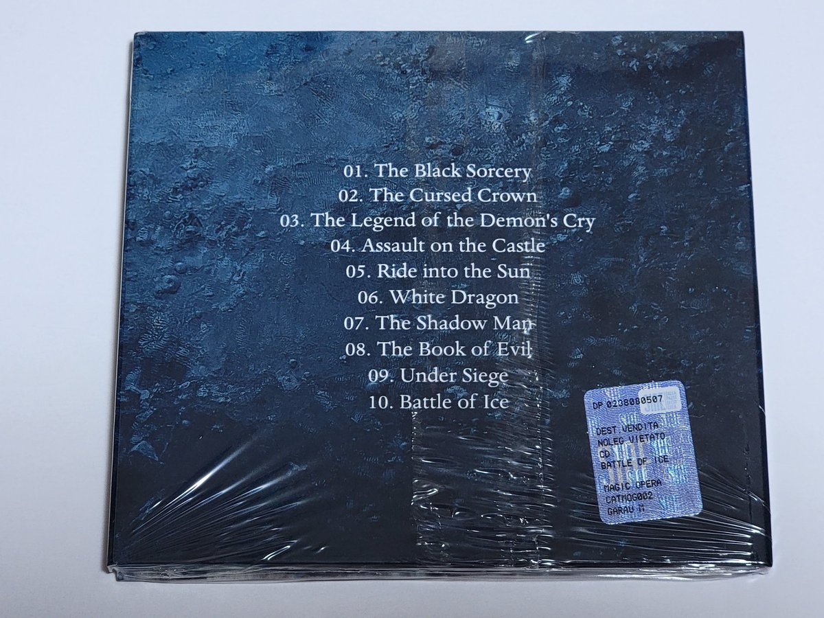 5VVtXrvsVbki5yZ's tweet image. 本日、bandcampを通してMarco GarauさんからMarco Garau's Magic Operaの2nd『Battle of Ice』が我が家にやって来ました🙌🏻

なかなか日本で流通してないので、やむを得ず直販で買っちゃいました👍🏻
個人的に本年度No.1になりうるアルバムかもしれません🤘

#MarcoGarau
#MagicOpera
#BattleOfIce