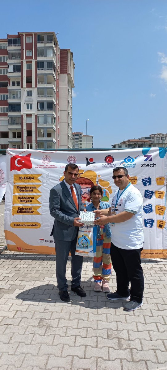 Malatya İl Milli Eğitim Müdürü Sn Hatice ÖZDEMİR, Yeşilyurt İlçe Milli Eğitim Müdürü Sn Caner GÜLER, Şube Müdürlerimiz, Öğretmen ve öğrencilerimizin katılımıyla TÜBİTAK 4007 Özel Çağrısı ile Müdürlüğümüz tarafından hazırlanan projemizin açılışı gerçekleştirildi.🔬⚗️🔭🥼👏