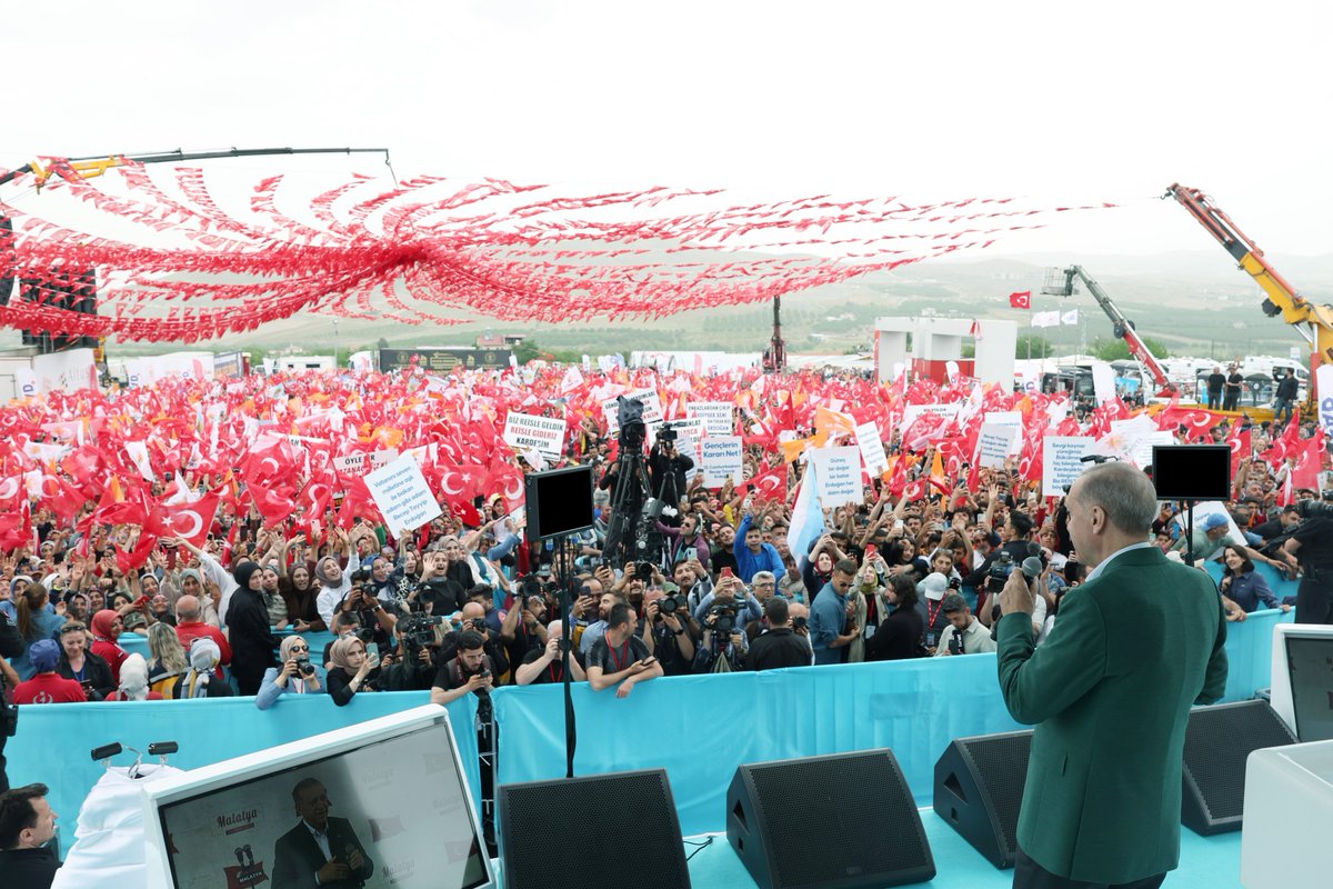 ihsankocatr's tweet photo. Kıymetli Hemşehrilerimiz, Genel Başkanımız ve Cumhurbaşkanımız Sayın @RTErdogan'a sevgi ve muhabbetlerini gösterdiler.

Teşekkürler #Malatya 🇹🇷 https://t.co/RPDAnrwue7