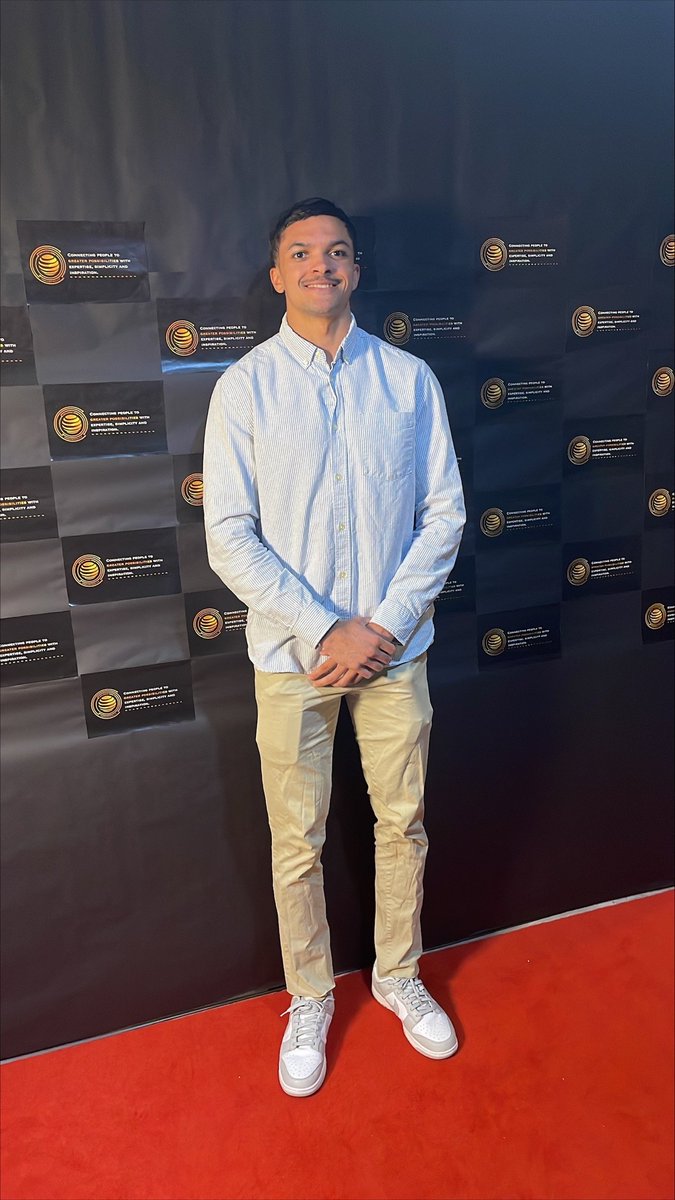 Andy B tweet media