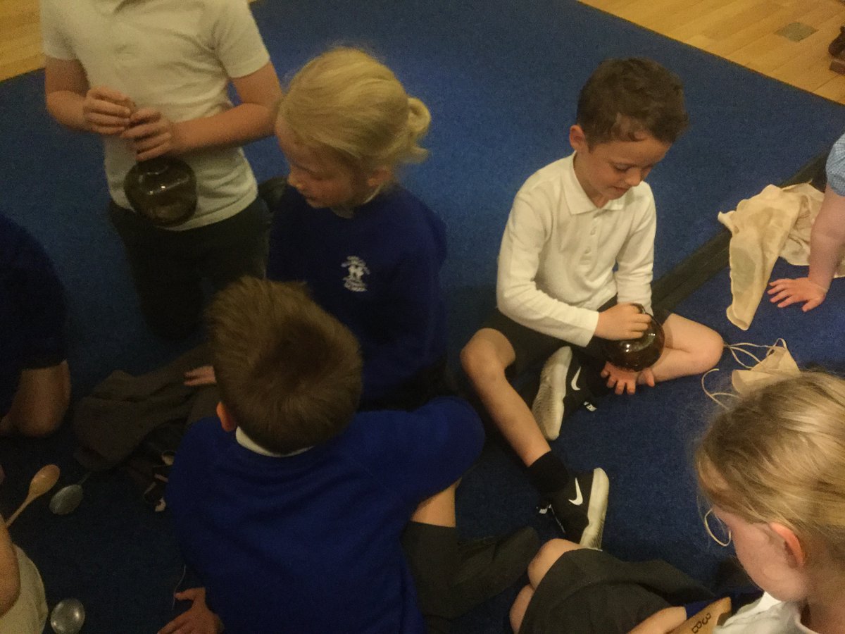 GEPSClass3's tweet photo. What a lot of learning we experienced today at Norwich Castle as we were immersed back to the time when the HMS Gloucester sank in 1682. ⚓️😃Thank you to all concerned. https://t.co/2wzftLKNRI