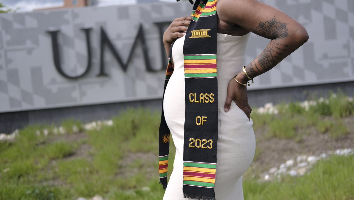 TJackPonder's tweet photo. How the gang showed up at graduation today! #PHinisheD

Dr. Tamisha J. Ponder
University of Maryland, Baltimore County
Class of 2023

#phd #doctor #drtjack #27weeks 🎓🤰🏾 https://t.co/0xpPIQk9gT