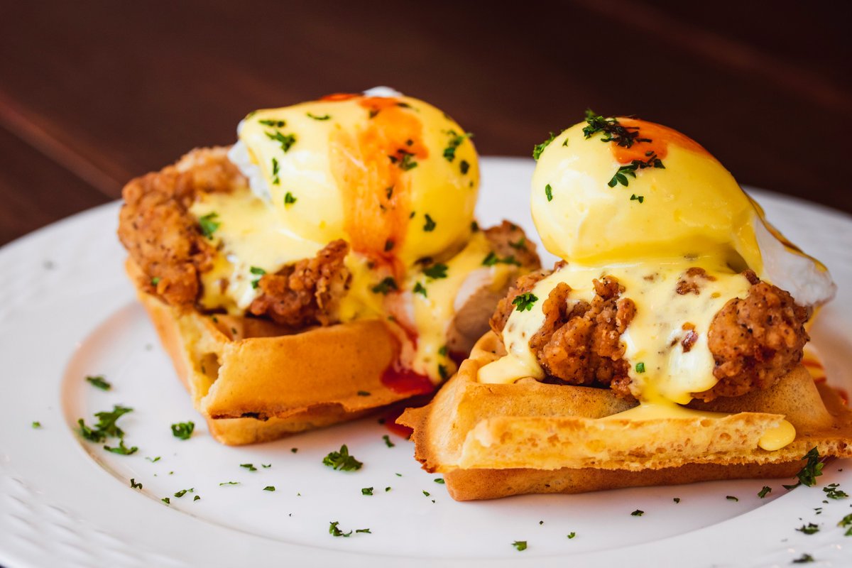 The classic duo of Chicken and Waffles in Benedict form. 😍