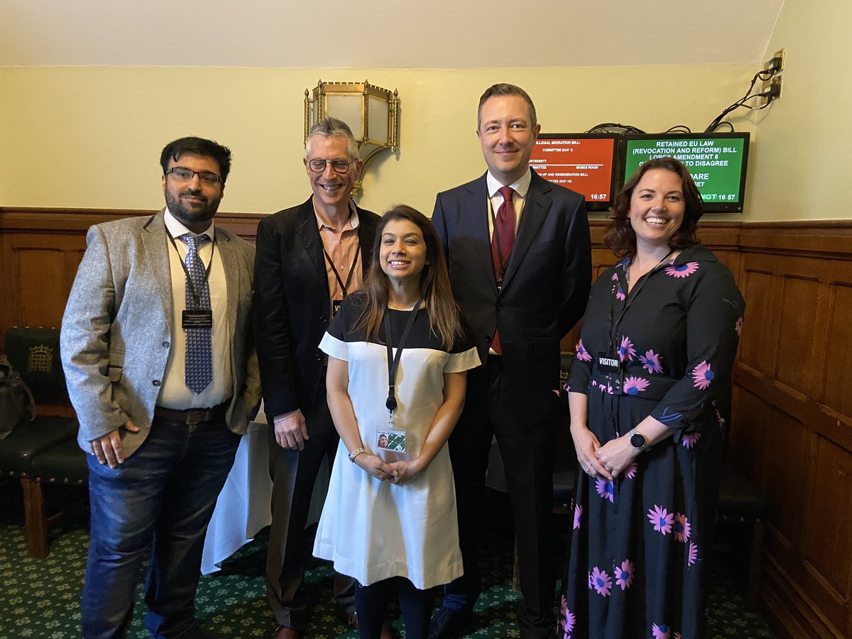We’re at Parliament for the <a href="/CIPR_Global/">Chartered Institute of Public Relations</a> <a href="/CIMinfo/">CIM</a> sponsored <a href="/DebatingGroup/">Debating Group</a> debate on AI and it’s impact on the professions.

The speakers and chair, <a href="/TulipSiddiq/">Tulip Siddiq</a> are all smiles before the debate.

<a href="/mrsjennifield/">Jenni Field</a> <a href="/Amir_Jan_Malik/">AM</a> <a href="/MikeKatell/">Dr Mike Katell @mikekatell@someone.elses.computer</a> <a href="/DanielRowles/">DanielRowles</a>