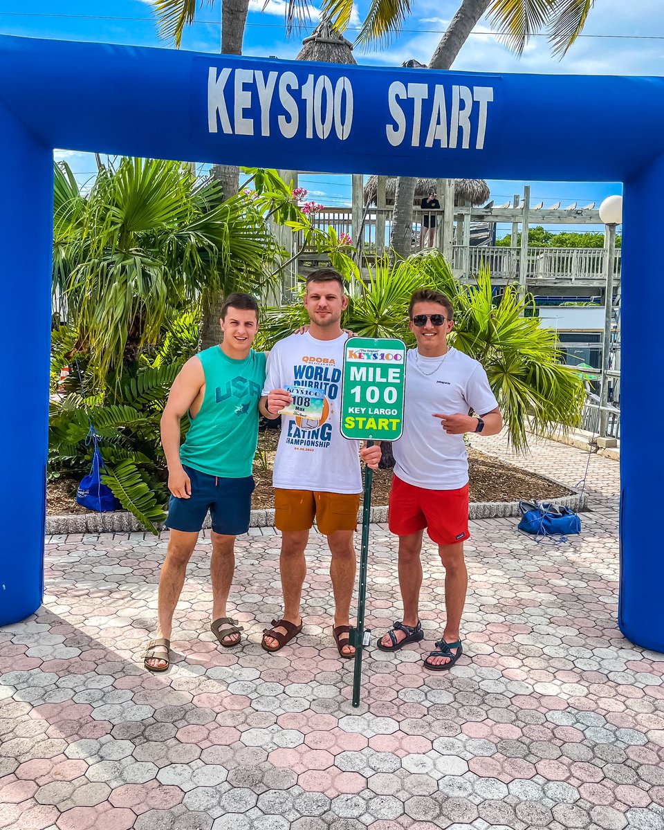 UMary Wrestling tweet media