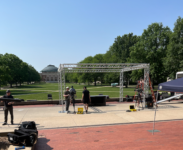 ACESIllinois's tweet photo. Showtime is near 🎥

Be sure to tune in at 6pm CT for "Feeding a Heating Planet," the final edition of the @NewsHour "Tipping Point: Agriculture on the Brink" series 🌎 

A livestreamed event with industry leaders, ACES experts, &amp; award-winning journalist @milesobrien https://t.co/5EpueerB1C