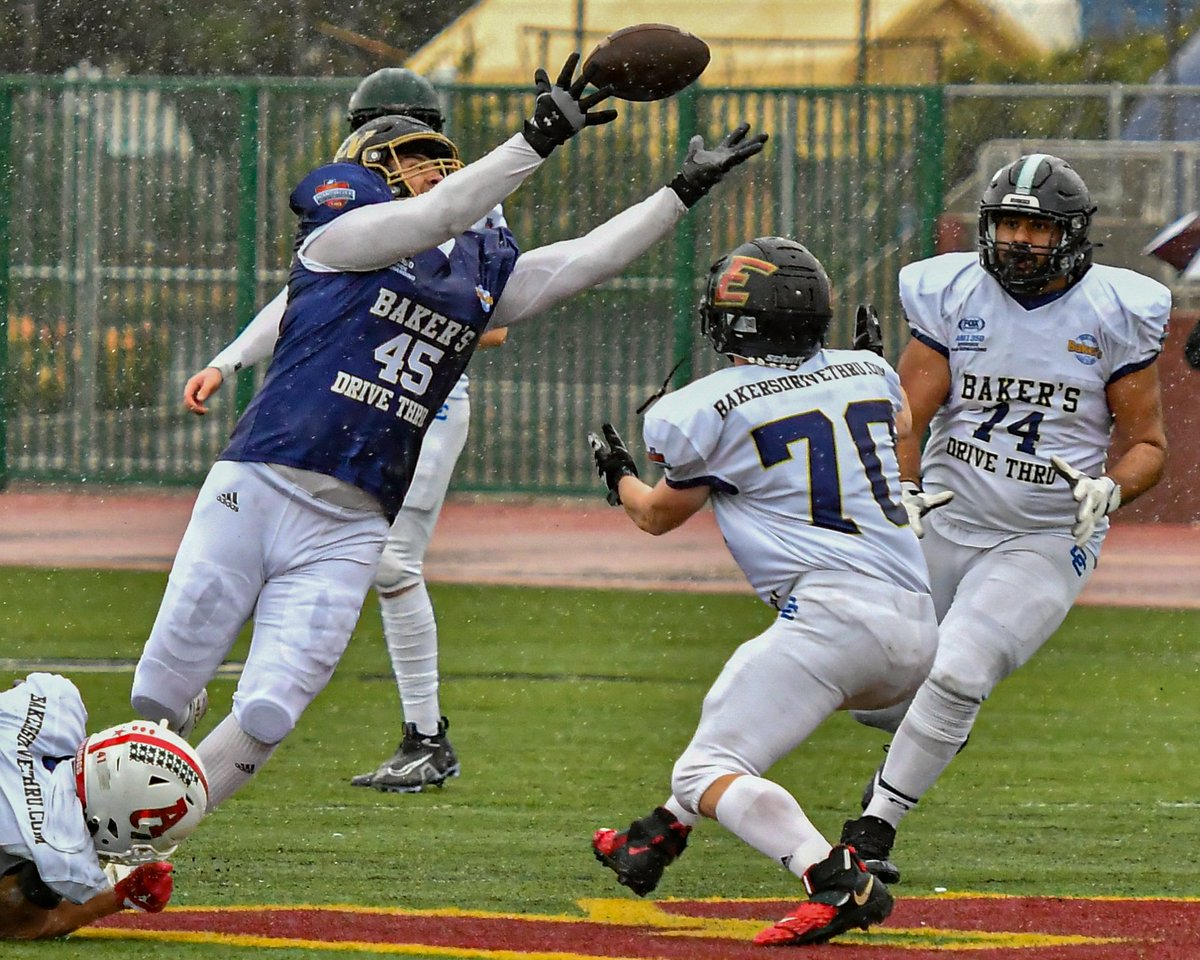 IE Sports Net on FOX Sports Radio🎙 tweet media