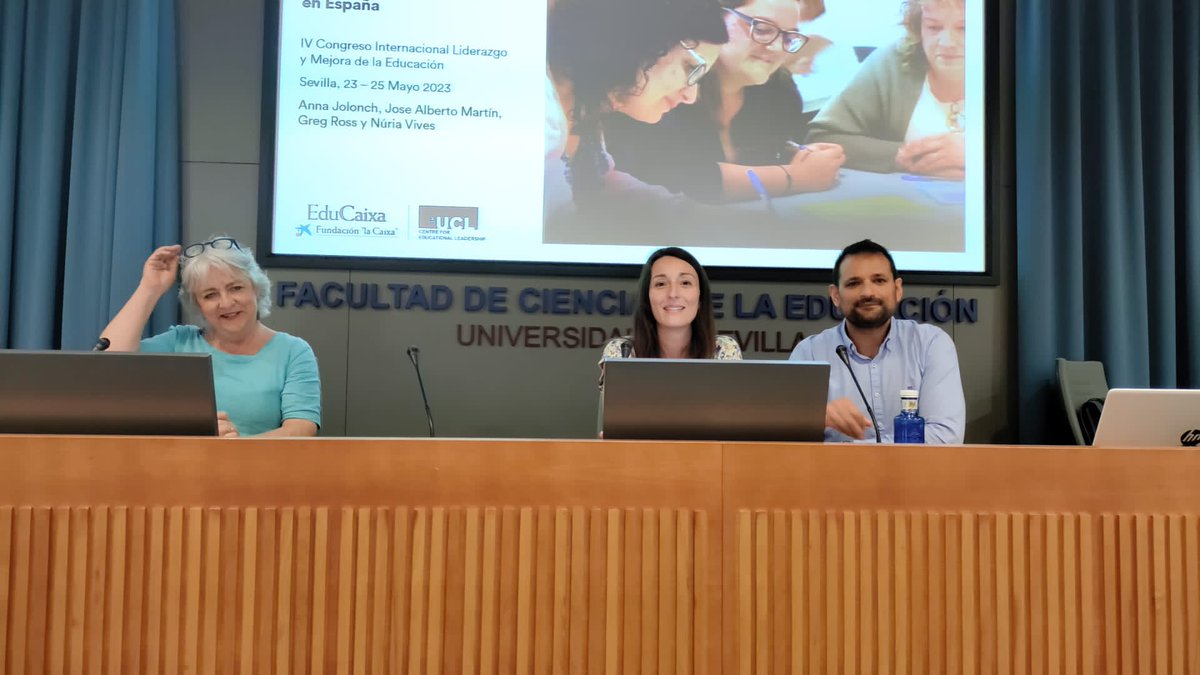 EduCaixa (@educaixa) on Twitter photo <a href="/NuriaVives_/">NúriaVives</a> y <a href="/JoseAlberMartin/">Jose Alberto Martín</a>, explican los principales resultados del programa #LiderazgoAprendizaje:
"Los participantes mejoran en 3 áreas del liderazgo: distribución del liderazgo, uso de evidencias e impulso del aprendizaje profesional".
#CreerEsCrear <a href="/NuriaVives_/">NúriaVives</a> y <a href="/JoseAlberMartin/">Jose Alberto Martín</a>, explican los principales resultados del programa #LiderazgoAprendizaje:
"Los participantes mejoran en 3 áreas del liderazgo: distribución del liderazgo, uso de evidencias e impulso del aprendizaje profesional".
#CreerEsCrear