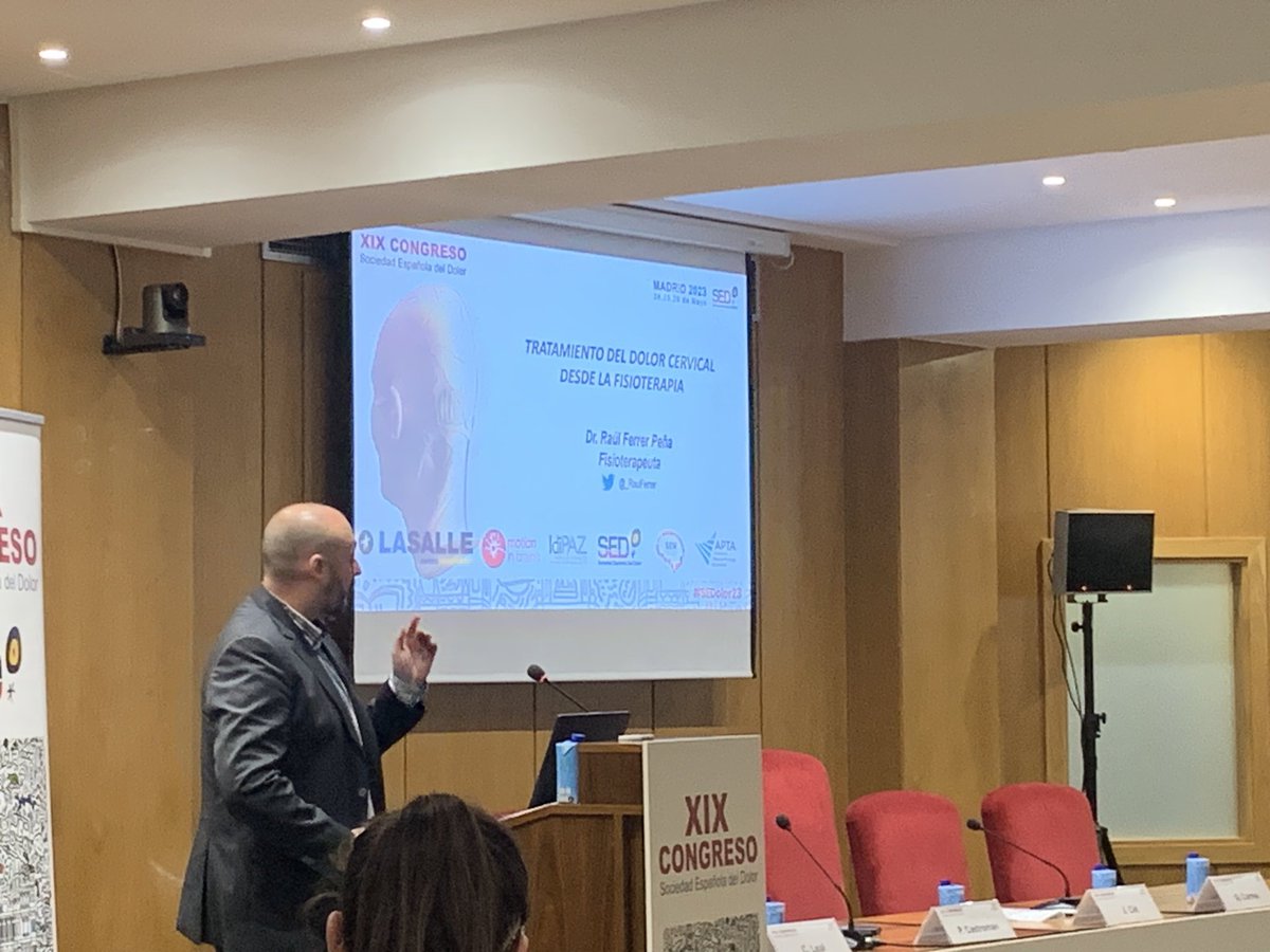 DraMadariaga's tweet photo. Un lujo contar con el Dr Gerardo Correa, Dr Cid @jos_cid y Dr Raul Ferrer desgranando los factores claves del #dolorcervical incluida y sobre todo la presencia de #dolorcronicoprimario en nuestros pacientes 

Sin valoración interdisciplinar estamos perdidos #SEDolor23 https://t.co/QFA0vyFQQR