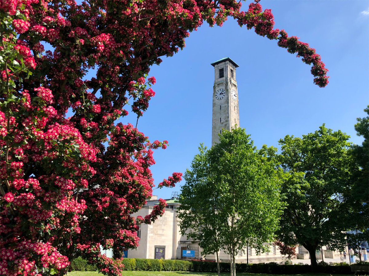 Southampton Civic Centre clock tower this afternoon @AlexisGreenTV @samwessexgirl @hollyJGreen @PhilippaDrewITV @AmandaHouston @WeatherAisling @ChrisPage90 @HelenPlint @BBCSouthWeather @itvweather @HistoricalSoton @SouthamptonHid1 @SouthamptonCC