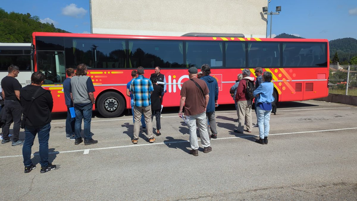 Franc succès pour le secteur Transport voyageur à Saint Jean du Gard : 19 participants à la journée porte ouverte de l entreprise Cars Fort organisée par les équipes pôle emploi Alés Gardon. De belles vocations sur le territoire ! <a href="/Valerie_Issert/">Valerie Issert</a> #gard #poleemploi