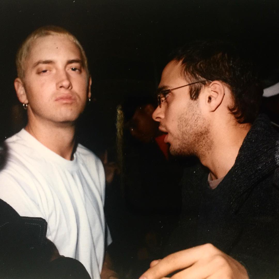 MathersArchive's tweet photo. Eminem pictured at the Life nightclub (closed in 2000) on Bleecker &amp; Thompson Street in Manhattan on Friday, March 5, 1999.
Eminem performed that night at the nightclub with other various fellow rapper friends like Royce Da’ 5’9”.
Presented by DJ Jus-Ske &amp; nightlife Richie Akiva. https://t.co/cD0CwX1g37