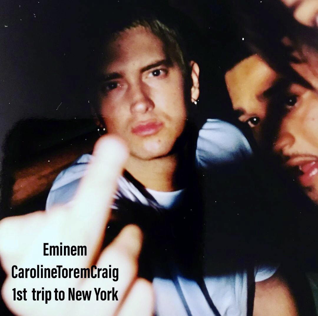 MathersArchive's tweet photo. Eminem pictured at the Life nightclub (closed in 2000) on Bleecker &amp; Thompson Street in Manhattan on Friday, March 5, 1999.
Eminem performed that night at the nightclub with other various fellow rapper friends like Royce Da’ 5’9”.
Presented by DJ Jus-Ske &amp; nightlife Richie Akiva. https://t.co/cD0CwX1g37