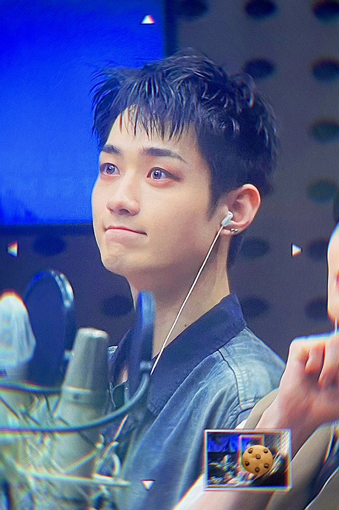 230524 pre 

#베리베리 #용승 #VERIVERY #YONGSEUNG