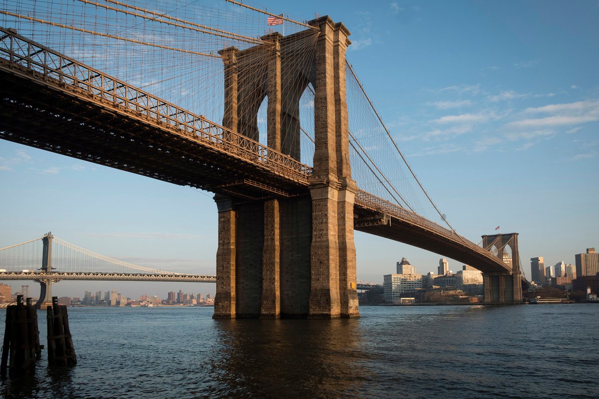 Happy 140th anniversary, Brooklyn Bridge! 🎉 🎂 Have you ever crossed this iconic bridge? Join us as we celebrate its birthday by sending us your best photo with #Happy140BKBridge and we'll RT.