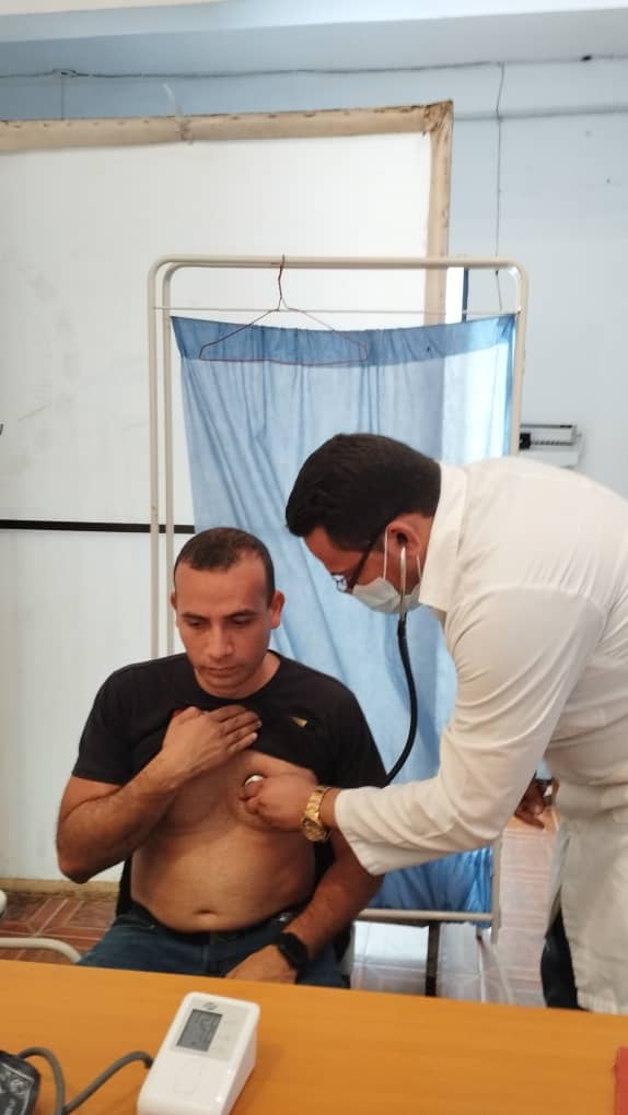 Con su excelente trabajo demuestran la fortaleza de las convicciones solidarias de los cubanos.

#CubaPorLaVida
#60AñosSalvandoVidas
<a href="/cubacooperaven/">Brigada Médica Cubana en Venezuela</a> <a href="/dcmedica/">Misión Médica Cubana en el Distrito Capital</a>