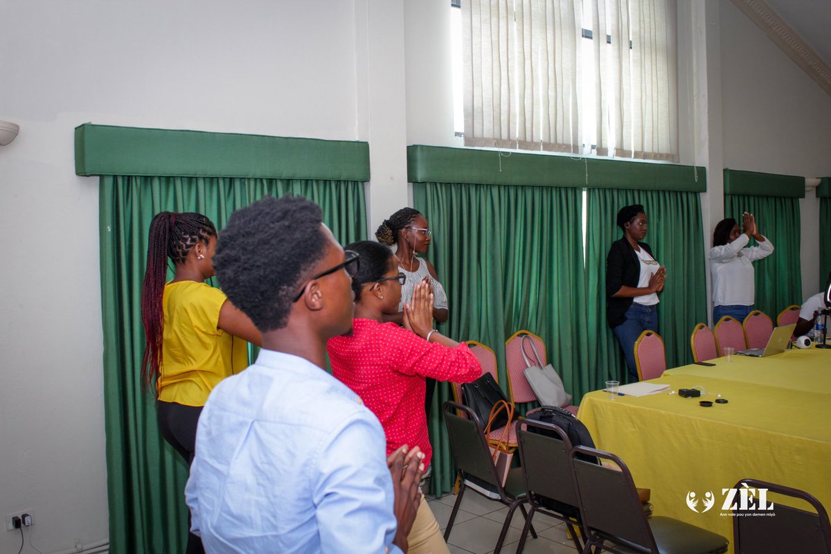 Séance de relaxation #timbo avec Melina Metellus lors de l’intégration des membres bénévoles 
au sein de #zelayiti.