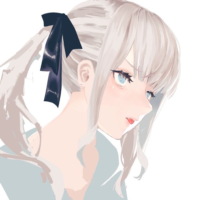 消しちゃってたけど、なんかやっぱ前髪きれいに塗れてるからみてほしい
