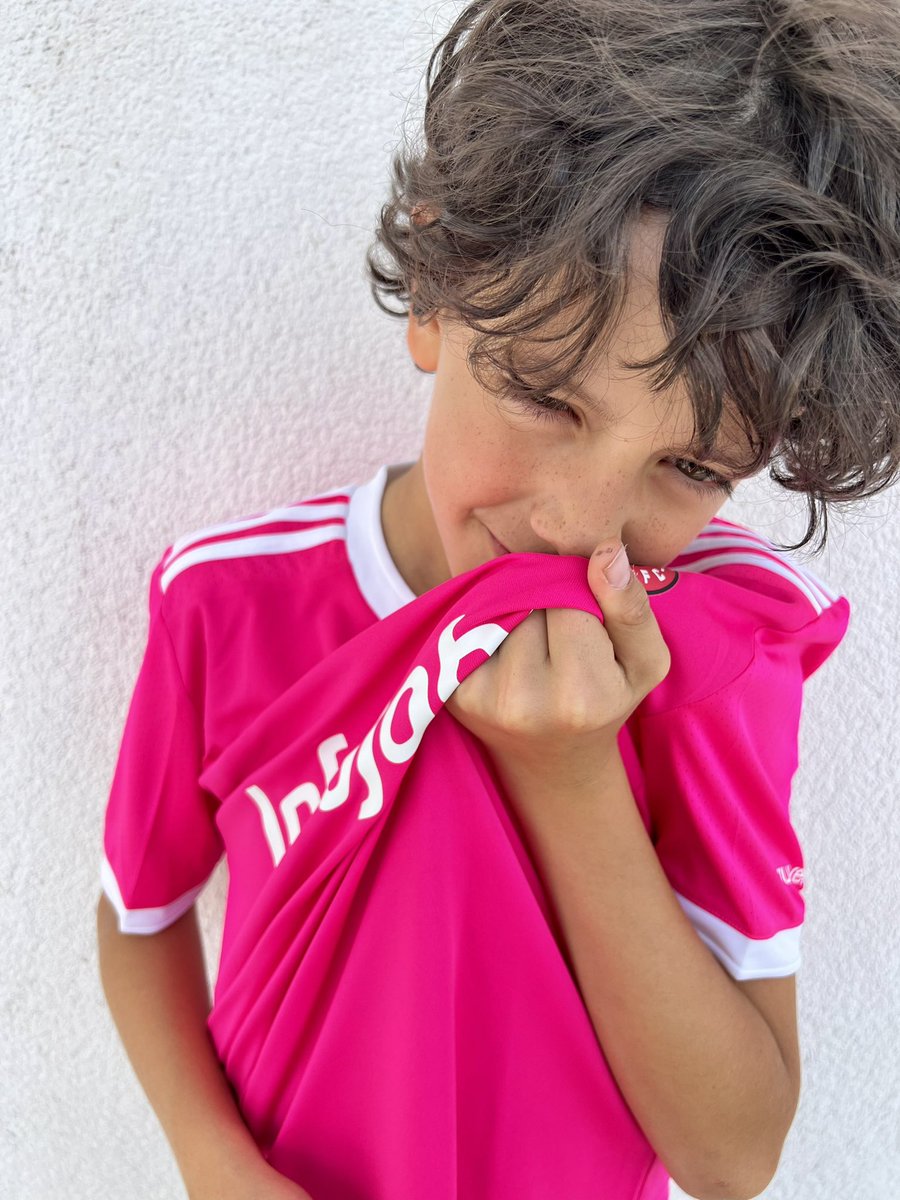 BertranBlue tweet media