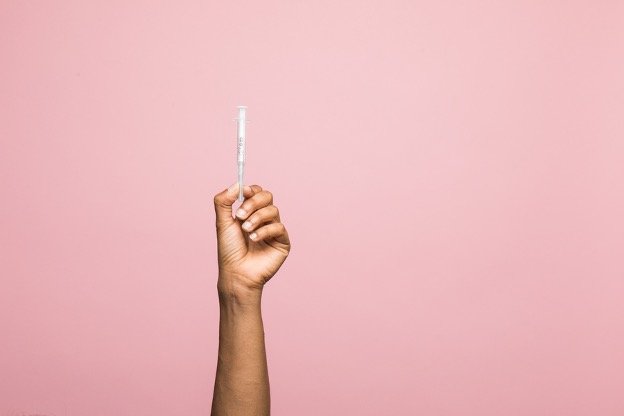 Toget_HERHealth's tweet photo. Proud to join @PATHtweets and colleagues raising awareness of the potential impact of a single-dose #HPV vaccine schedule to reverse #COVID19-related disruptions, reach more girls &amp; protect more women against #CervicalCancer. @who #wha #VaccinesWork

More: https://t.co/HOGN5WIci2 https://t.co/MzlBFP4hoZ