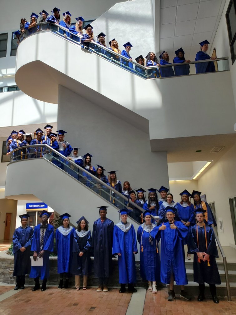 WayneEMCHS's tweet image. Graduation Eve!