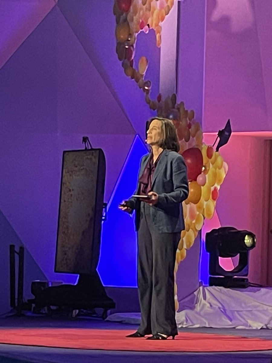 HEALING OUR TROUBLED INFORMATION ECOSYSTEM
Melissa Fleming, Under-Secretary-General for Global Communications, United Nations #NobelPrizeSummit #ReclaimOurRights #CourageON