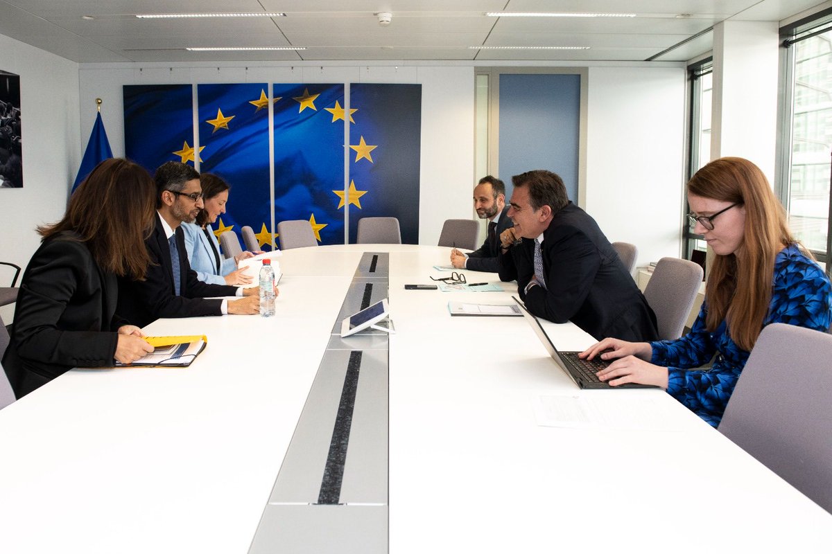 Margaritis Schinas tweet media