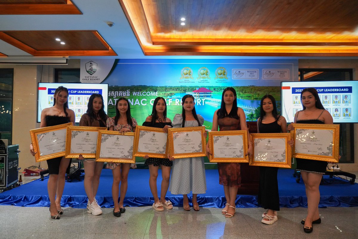 Troon's tweet photo. The caddy team at  Vattanac Golf Resort, Cambodia are enhancing the #GolfExperience and helping golfers play better. Read about their 3-month training program that equips the caddy team for life on the golf course! 

https://t.co/z38RK3uppc

#PlayerDevelopmentMonth #GolfCourse https://t.co/Em1CZFIPo2