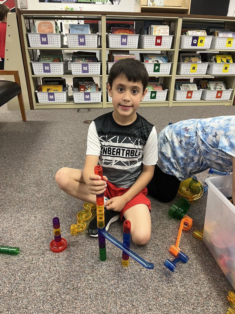 Miss Cross tweet media