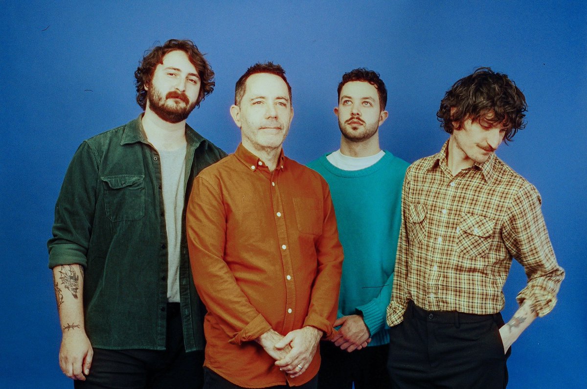 SocialbowlLDN's tweet image. Oh, you didn’t hear?! We’re making Wednesday the new Friday! 🤘🏼@Wehateyouplease , @DoubleDateWDTH and @stuck_out_here take our stage tonight! Music starts around 9pm! Plus 50% OFF pizza, bottles of wine and calzones! 🍕 #ldnont #socialbowlldn #livemusicldn