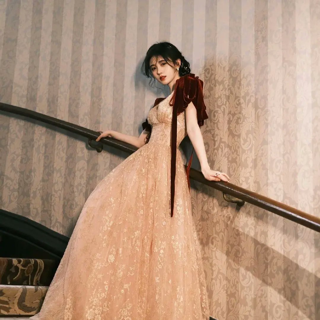 WikTF0806's tweet photo. 我的公主老婆～ https://t.co/uRQEMAhGNY