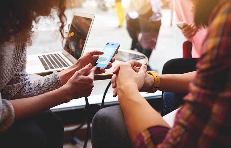 👉Ein wichtiger Richtungsentscheid: Die KVF-S erachtet #5G als unerlässlich, um eine stabile Grundversorgung im Bereich der Telekommunikation in Zukunft zu garantieren. 📱🖥️ <a href="/economiesuisse/">economiesuisse</a> <a href="/swicoDEU/">Swico</a> <a href="/gewerbeverband/">sgv-usam</a>  <a href="/dgt_switzerland/">digitalswitzerland</a> parlament.ch/press-releases…