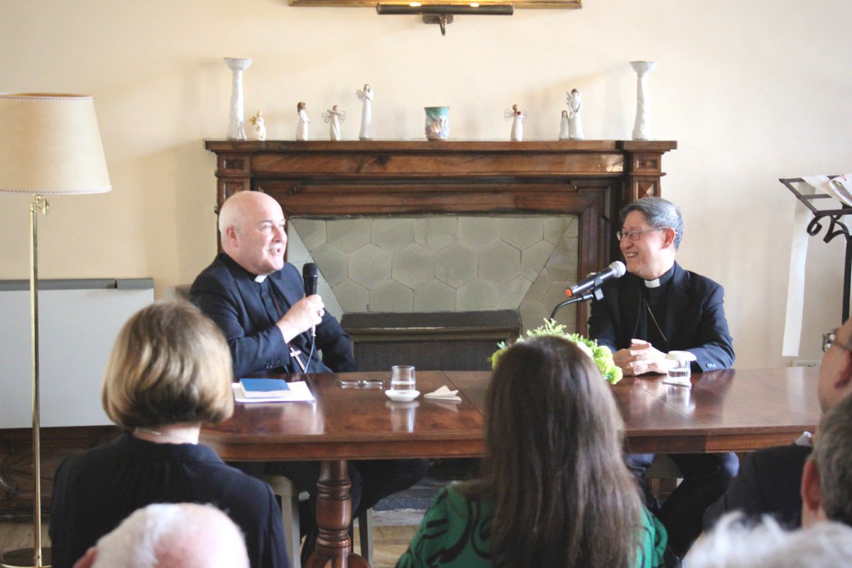 AnglicanCentre's tweet photo. An audacious conversation on how to walk, work and pray together with Cardinal Antonio Tagle and the Archbishop of York @CottrellStephen. https://t.co/QXfosT3IH3