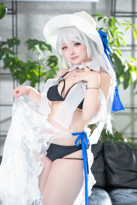コスプレイヤー社員食堂ギラギラのTwitter画像3