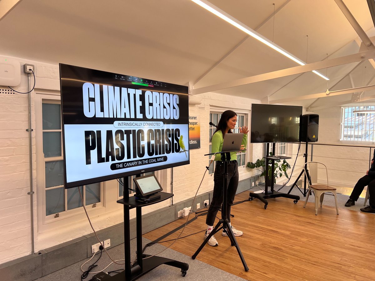 It was great hosting the @designcouncil “Design For Planet” event last night - excellent speakers and fascinating talks on #design and the #climateemergency ⚡️🌎

Thanks @matterbattle,@iotwatch and all the participants for a great night!

#designforplanet #cleanenergy