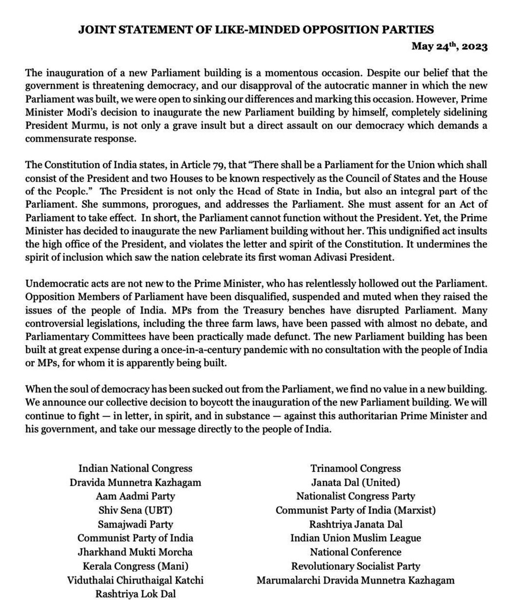 sachsyd's tweet image. #modiaustralia #modiinaus #ModiInAustralia #ModiInSydney #modiji #ParliamentBuilding #namonews #NarenderaModi #moditheboss 😂😂