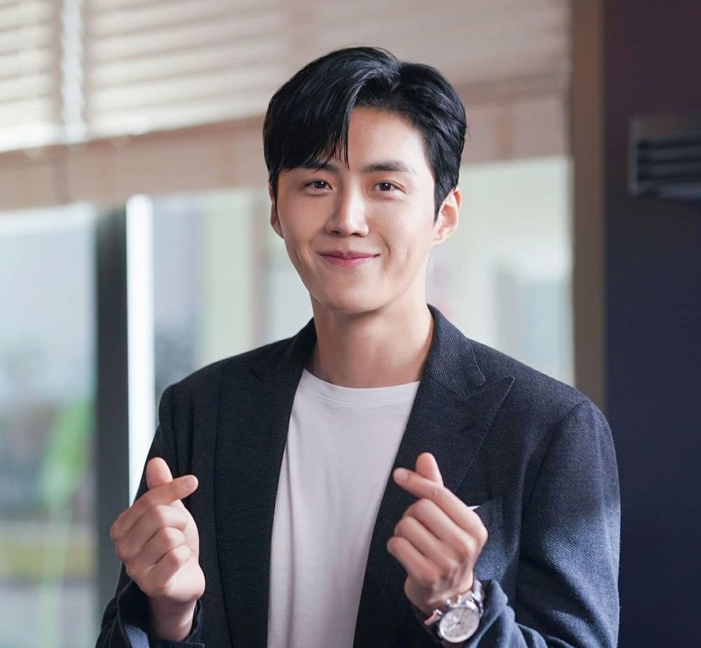 theseoulstory's tweet photo. [#OneTwoThreeSmileinJKT] Were you team #Dosan or team #Dusik when the drama 'Start-Up' was airing? 

Either way you can't miss a chance to meet our 'Good Boy' on his first fan meeting in Jakarta! 💖

More info 👉 https://t.co/e30PMwZt5m

Brought to you by @mecimapro https://t.co/DA5jeQcwll