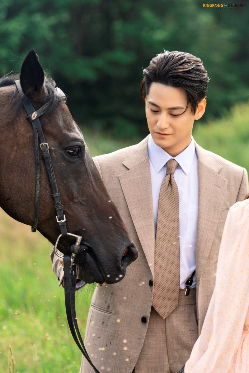 kimbumarchive's tweet photo. #KimBum #KimBeom #김범 #taleoftheninetaled1938 #구미호뎐1938 https://t.co/a1Z9nkK1Ys
