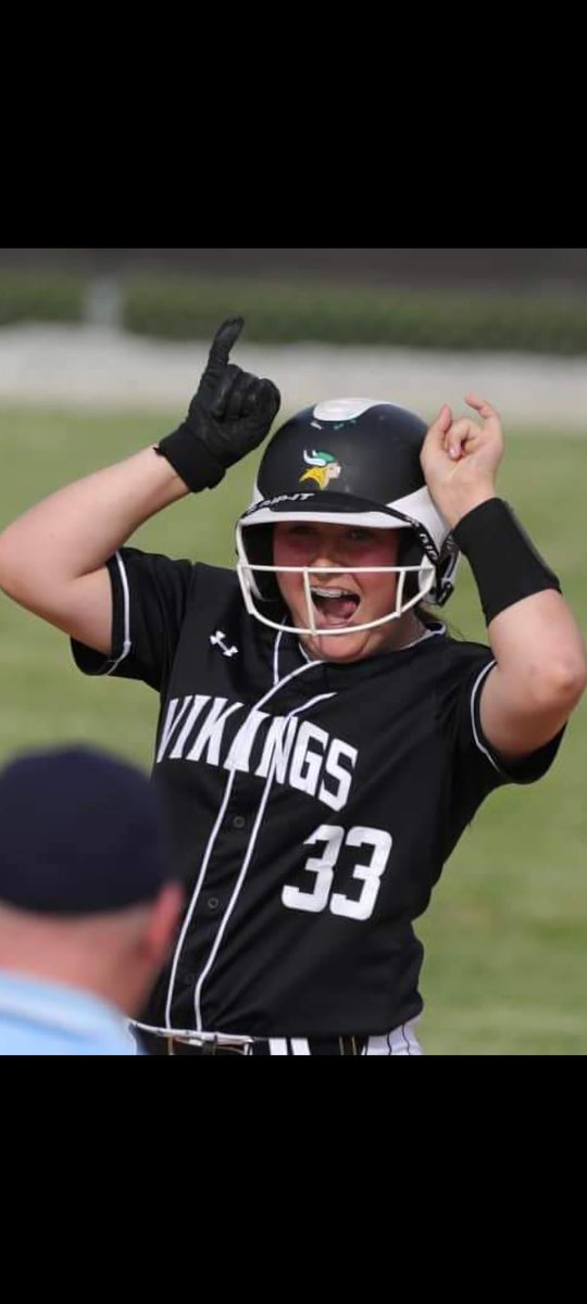 JaleighLindley's tweet photo. My Freshman season has ended but I had a blast!!! I broke West Vigo’s Season Batting Average last night and finished my last game with 12 Strikeouts! Thank you to my teammates and coaches! @Ladyvikessoftb1 @KarenWeekly @KateMalveaux @coachcbartlett @Vol_Softball @CoachStanton https://t.co/3v46peds2l