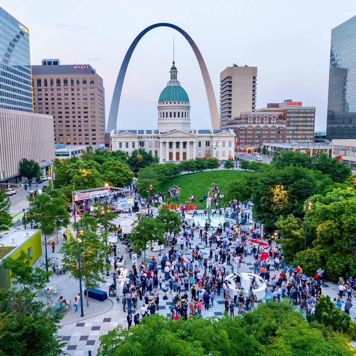 Yesterday evening, #GEOINT2023 hosted the #stlmade Party in the Plaza as it concludes its week here in St. Louis!

📸 23 MAY 2023