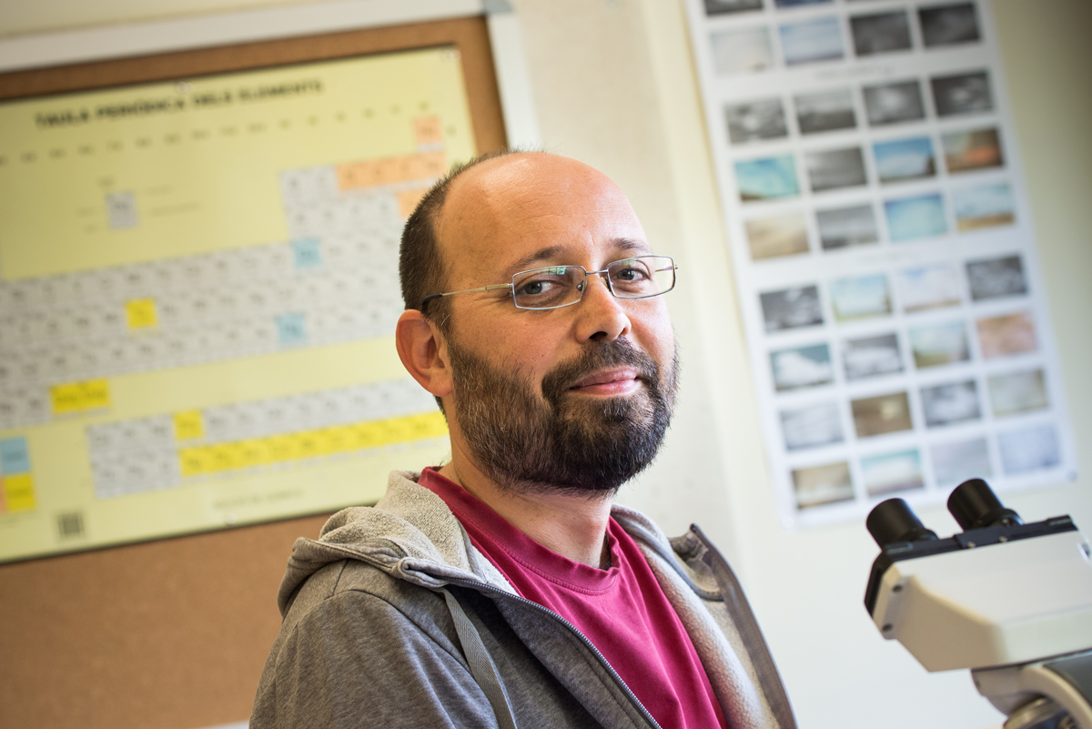 Estem de dol per la pèrdua del nostre amic i company Jordi.  Sense ell no seríem el que som i estem infinitament agraïts d'haver  compartit amb ell tantes il·lusions, emocions, vivències i aprenentatges. Una persona sàvia i senzilla, honesta i bona. Gràcies, t'estimarem sempre!