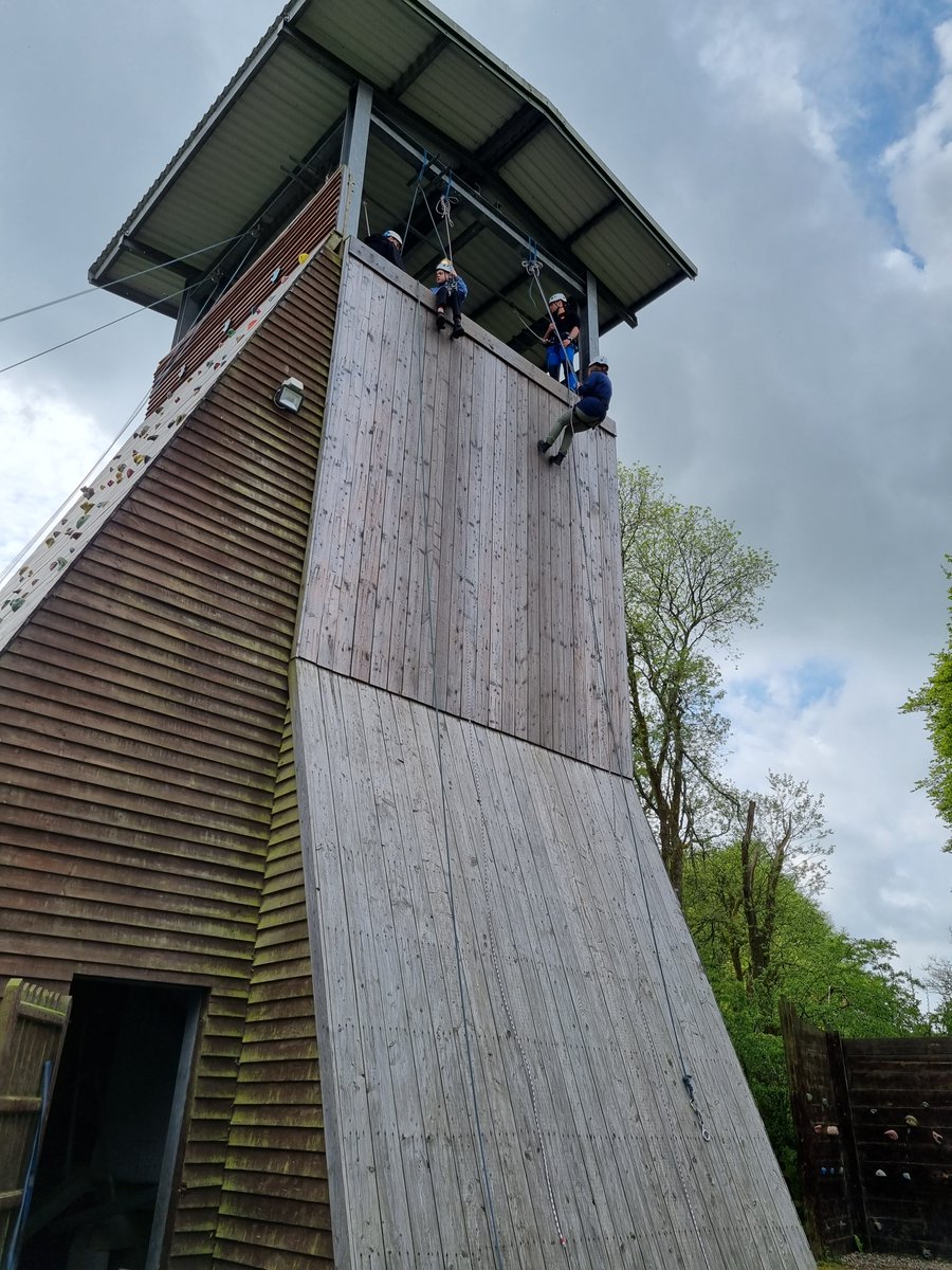 campbeeslackASG's tweet photo. Climbing with Group 4... https://t.co/c2mWbHXQZp