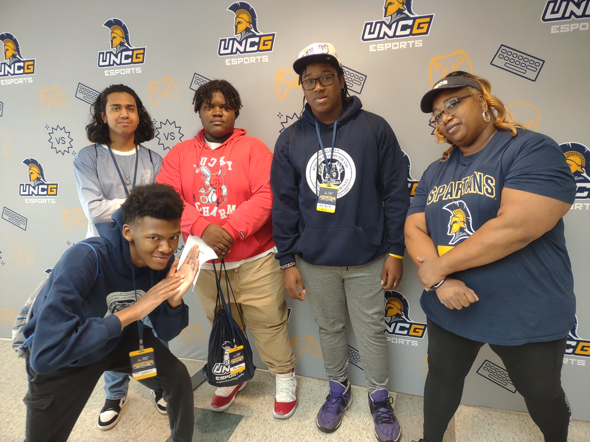 GCSchoolsNC's tweet photo. Congratulations to the Kearns Academy of Computer and Information Sciences KACI Esports Team for competing in the @UNCG Esports Spring Finals Competition. https://t.co/sN1Qw3X20i