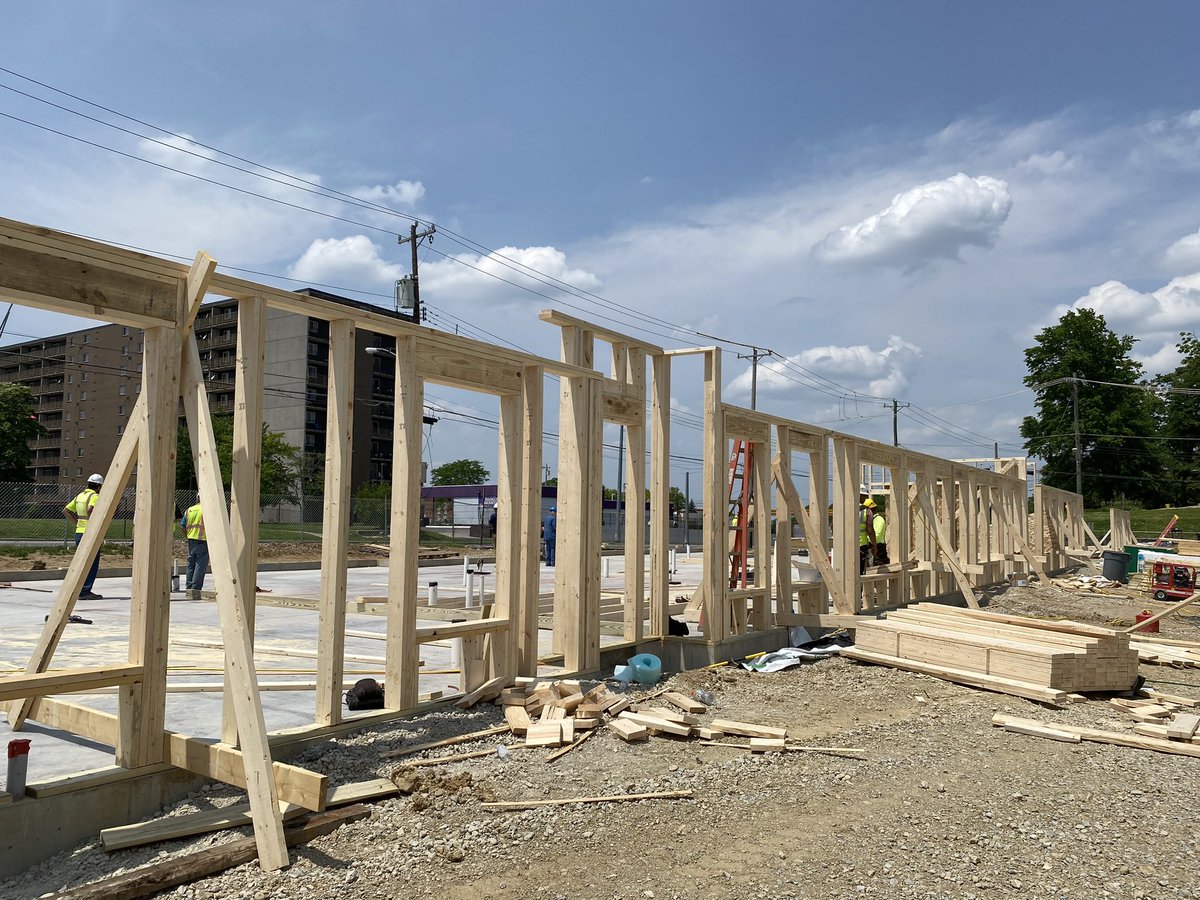 WillBasil's tweet image. It’s always great to see framing and the stair tower going up! @PennroseCompany