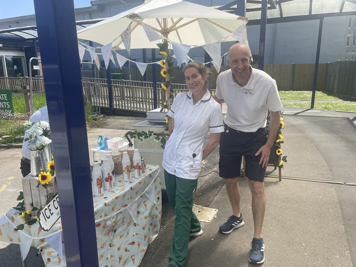 Zoll defib roll out at BNHH today. Free ice cream too 🥳