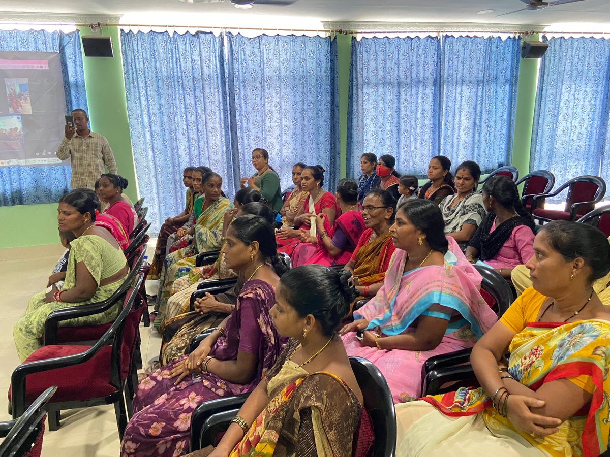 SpandanOdisha's tweet photo. Work is initiated to enhance the adaptive capacity of the fisherfolk communities of Puri, Spandan in partnership with @AshrayaHastha Trust, Bangalore supported by Infosys co-founder Mr. K Dinesh. A training was organized with experts from #MeteorologyDepartment and Fishery, #KVK https://t.co/6P6FA9SjEa