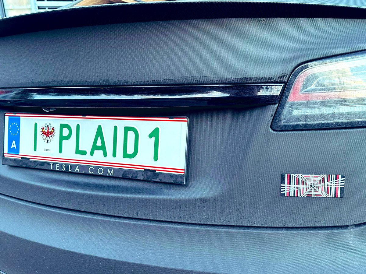 EstherRebers's tweet image. License plates can be customized in Austria🇦🇹😍
@tesla @teslaeurope #ModelSPlaid