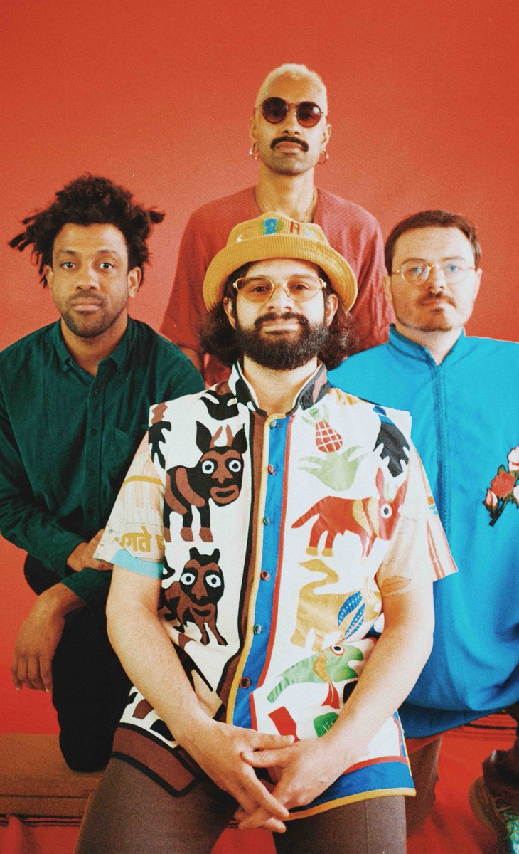 BONG BONG! 📢 Flamingods reveal new single and UK tour.

Dreams (On The Strip) was recorded with Grammy award-winning producer Ben H. Allen (Animal Collective, Deerhunter).

Watch the video 📽️ tinyurl.com/5e76y5xt

Tour dates/tickets 🎟️ tinyurl.com/5n7me8cd