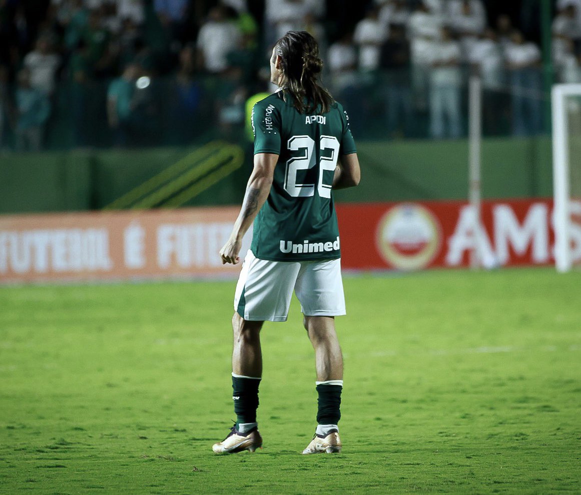 goiasoficial's tweet photo. 📞 Alô, Puskás?!
O homem voltou com tudo. Que golaço na noite de ontem! 🔥
📸 Rosiron Rodrigues | Goiás EC https://t.co/e01oQ0xLpP